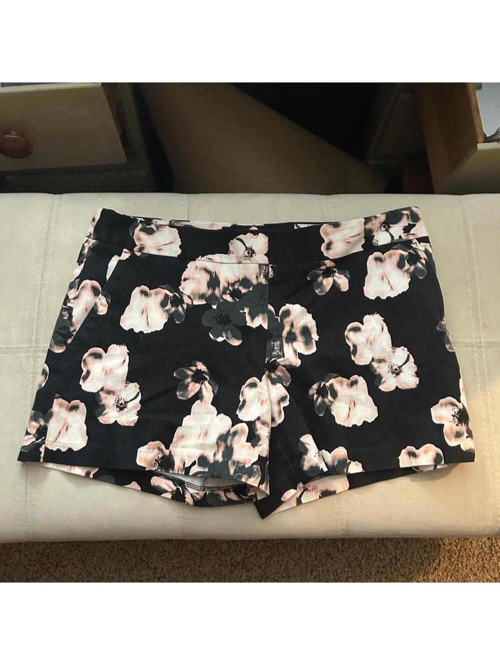 Express black & pink floral tailored dress shorts in a size 8